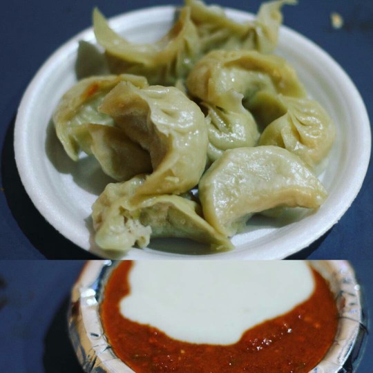 6 Places that Serve the Best Momos in Delhi [Updated for 2021